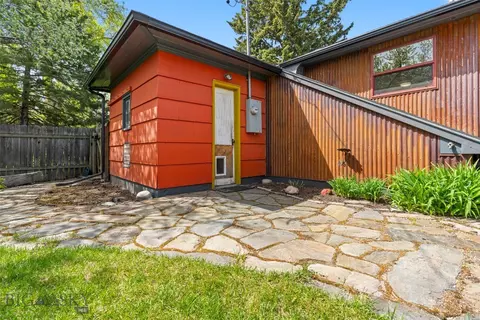 Exterior - 420 N 3rd St, Bozeman, MT 59715 photo 3 of 31