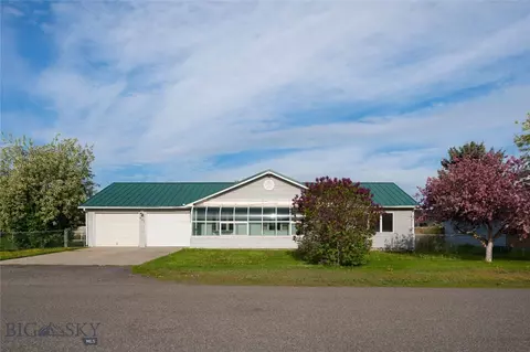 607 N Hoffman St, Belgrade, MT 59714