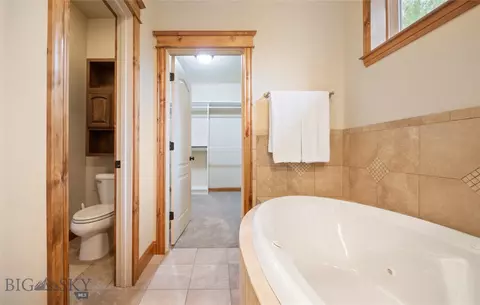Bath - 1004 Oconnell Dr, Bozeman, MT 59715 photo 11 of 16