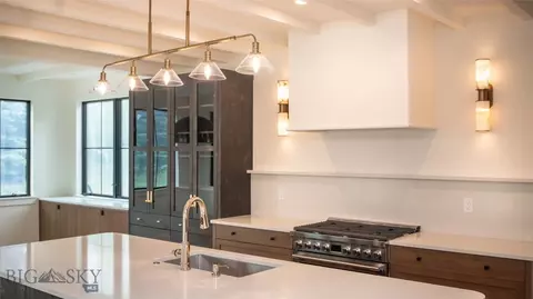 Kitchen - 2276 Snow Flake Ct, Bozeman, MT 59715 photo 5 of 9