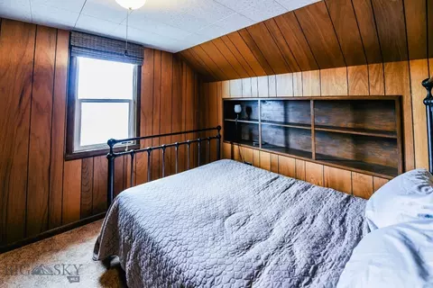 Bedroom - 6325 Highway 91 S, Dillon, MT 59725 photo 3 of 4