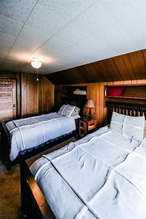Bedroom - 6325 Highway 91 S, Dillon, MT 59725 photo 4 of 4