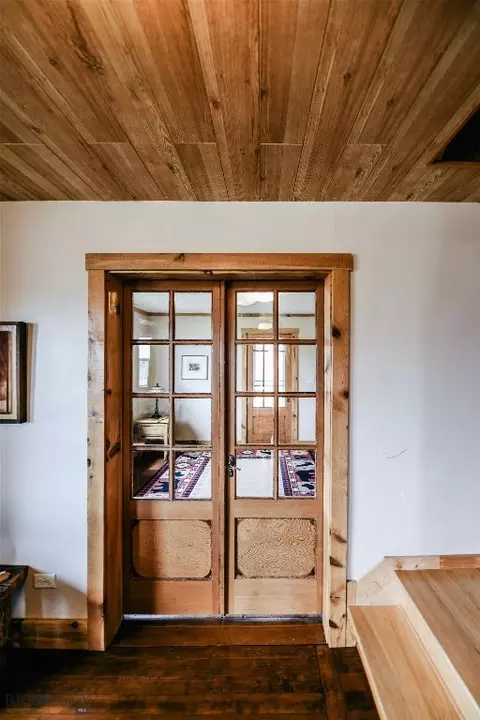 Entry Way - 6325 Highway 91 S, Dillon, MT 59725 photo 1 of 2