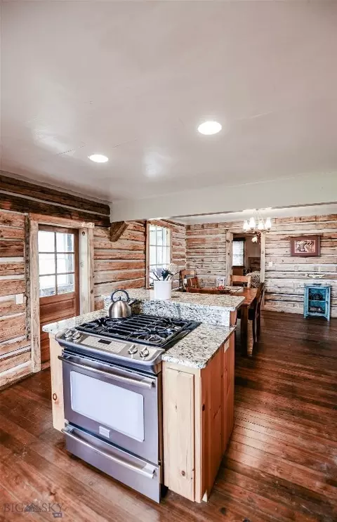 Kitchen - 6325 Highway 91 S, Dillon, MT 59725 photo 3 of 3
