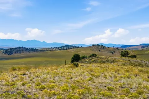 1069 Yucca Pass Rd, Manhattan, MT 59714 photo 4