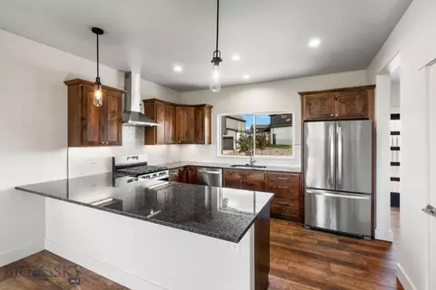 Kitchen - 48 Horseshoe Loop, Bozeman, MT 59718 photo 2 of 2