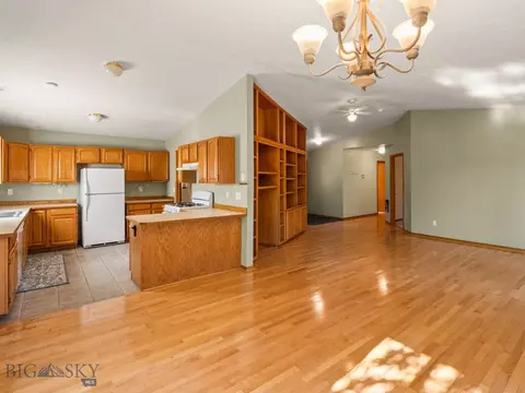 3455 W Cascade, Bozeman, MT 59718 photo 7