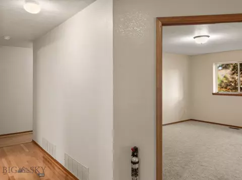 3455 W Cascade, Bozeman, MT 59718 photo 11