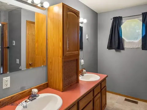 3455 W Cascade, Bozeman, MT 59718 photo 20