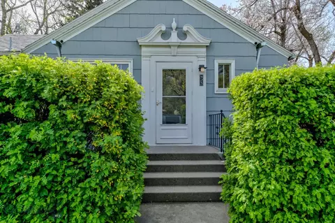 923 W Clark St, Livingston, MT 59047