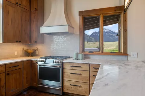 Kitchen - 3 Harrier Dr, Pray, MT 59065 photo 6 of 8