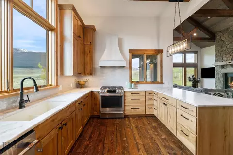 Kitchen - 3 Harrier Dr, Pray, MT 59065 photo 4 of 8