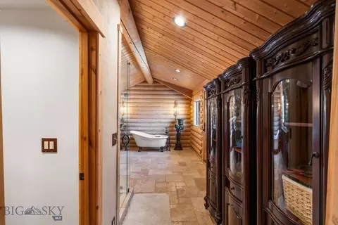 Entry Way - 2380 Butch Cassidy Dr, Bozeman, MT 59718 photo 4 of 4