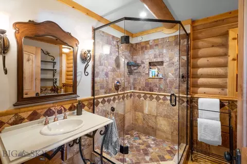 Bath - 2380 Butch Cassidy Dr, Bozeman, MT 59718 photo 1 of 7
