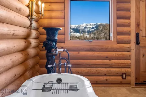 Bath - 2380 Butch Cassidy Dr, Bozeman, MT 59718 photo 6 of 7