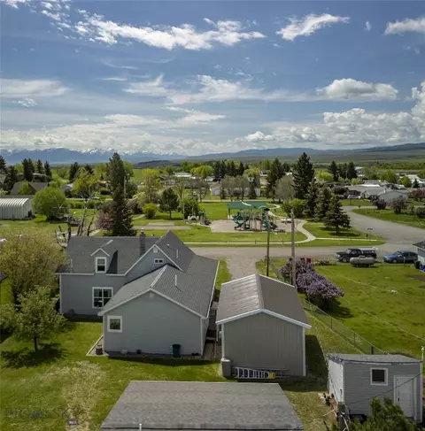 View/Area - 207 2nd St E, Clyde Park, MT 59018 photo 4 of 7