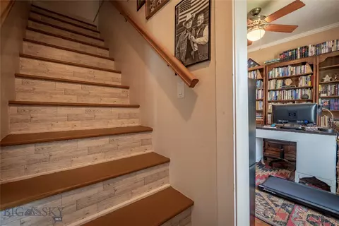 Entry Way - 207 2nd St E, Clyde Park, MT 59018 photo 1 of 3