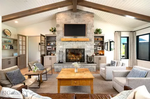 Living - 75 Vera Ct, Bozeman, MT 59718 photo 3 of 5