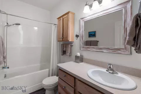 Bath - 1165 Stewart Loop, Bozeman, MT 59718 photo 3 of 4