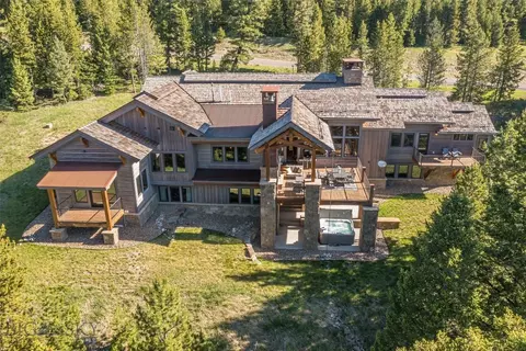 34 Old Barn Rd, Big Sky, MT 59716