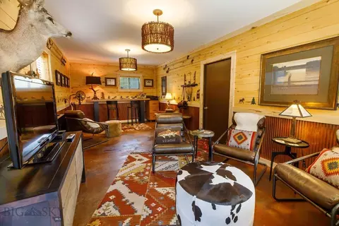 Living - 23 And 24 Moose Haven Loop, Mc Leod, MT 59052 photo 4 of 4