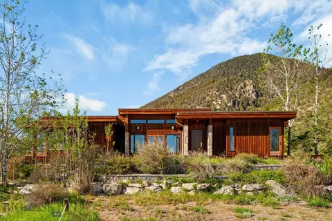 327 Granger Rd, Cameron, MT 59720