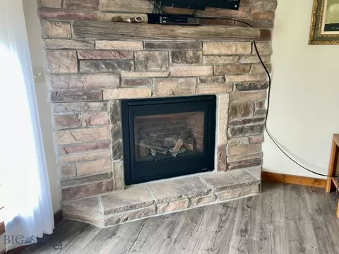 121 Ridge Ct, Dillon, MT 59725 photo 6