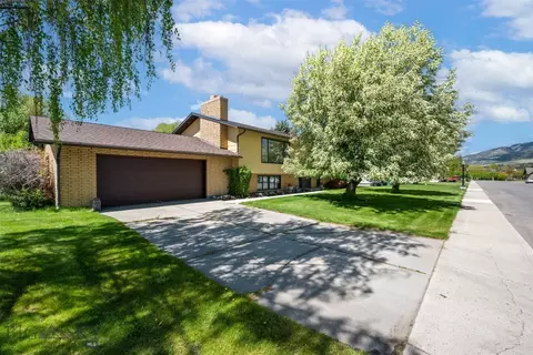 2105 Lincoln St, Anaconda, MT 59711