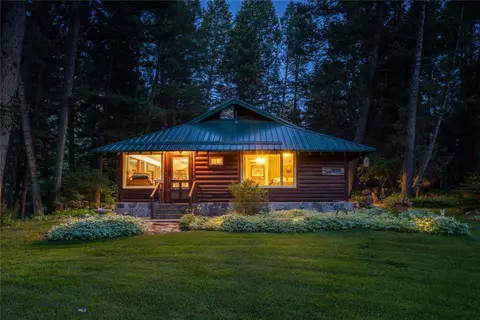 64370 Gallatin Rd, Gallatin Gateway, MT 59730