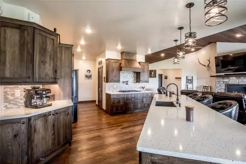 Kitchen - 8 Sunset Ct, Ennis, MT 59729 photo 3 of 7