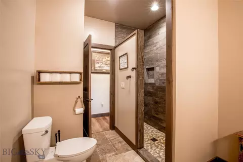 Bath - 8 Sunset Ct, Ennis, MT 59729 photo 8 of 9