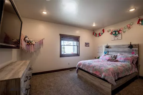 Bedroom - 8 Sunset Ct, Ennis, MT 59729 photo 3 of 5