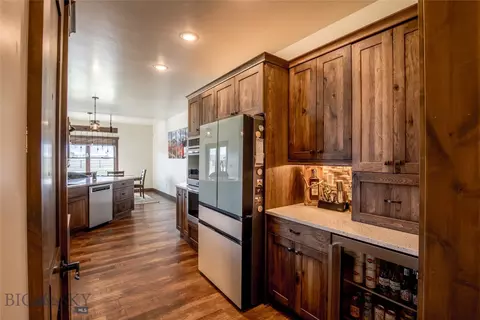 Kitchen - 8 Sunset Ct, Ennis, MT 59729 photo 5 of 7