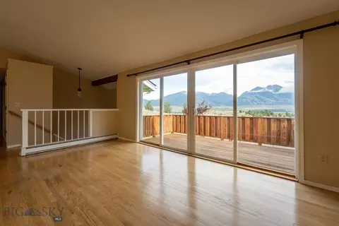 Living - 3 Evening Star Dr, Emigrant, MT 59027 photo 1 of 2