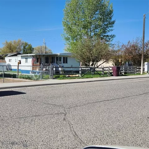 434 Barnett Ave, Dillon, MT 59725 photo 4