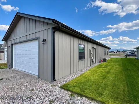 Exterior - 165 Johnson Ave, Dillon, MT 59725 photo 4 of 5