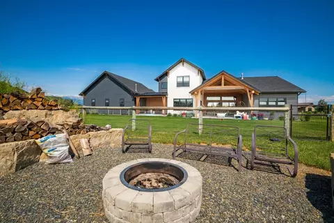 Exterior - 16 Tight Loop Dr, Bozeman, MT 59718 photo 3 of 16