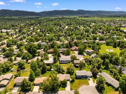 View/Area - 504 Morrow St, Bozeman, MT 59715 photo 8 of 9