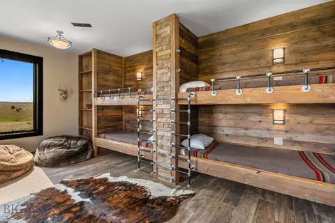 Bedroom - 155 Peacemaker Ridge Rd, Belt, MT 59412 photo 9 of 11