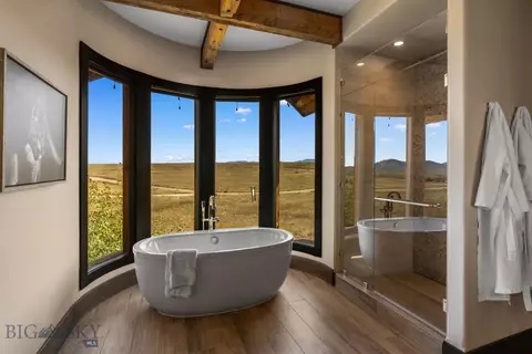 Bath - 155 Peacemaker Ridge Rd, Belt, MT 59412 photo 4 of 11