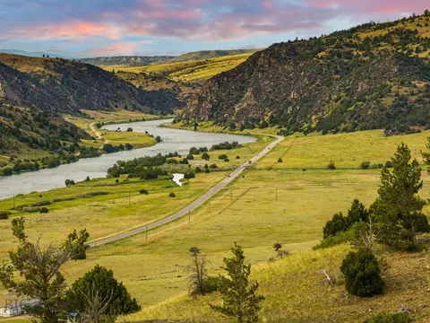 11 S Bear Trap Canyon Rd N, Norris, MT 59745