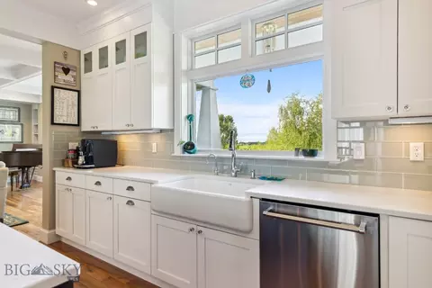 Kitchen - 33 Oasis Trl, Bozeman, MT 59718 photo 6 of 10