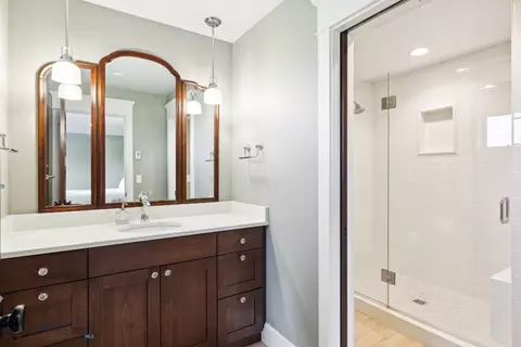 Bath - 33 Oasis Trl, Bozeman, MT 59718 photo 4 of 5