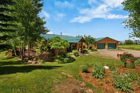8965 Sandy Creek Ln, Bozeman, MT 59715