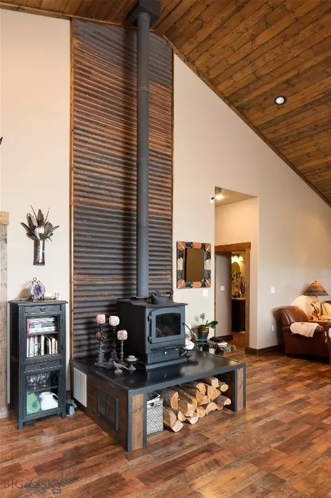 333 Shining Mountains Loop, Ennis, MT 59729 photo 7