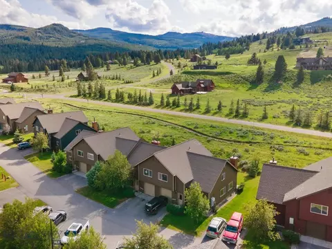 417 Firelight, Big Sky, MT 59716