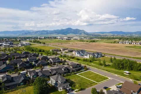 2007 Jacobs St, Bozeman, MT 59718 photo 3