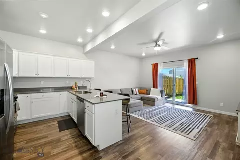 Kitchen - 95 9th St #B, Belgrade, MT 59714 photo 3 of 6
