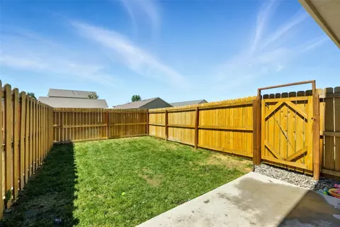 Exterior - 95 9th St #B, Belgrade, MT 59714 photo 4 of 6
