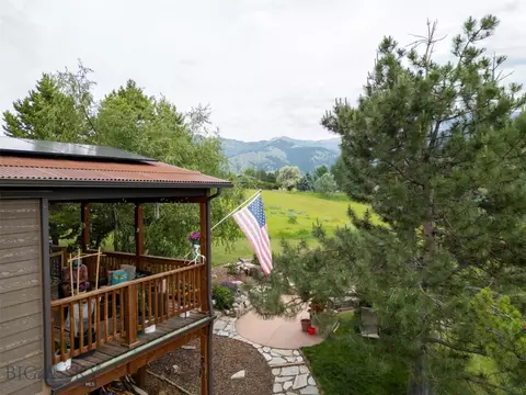 3550 Yellowbell Rd, Bozeman, MT 59715
